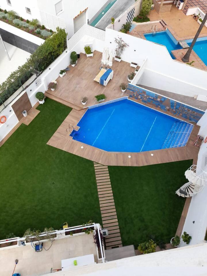 Palm Beach Marbella Apartamento Екстериор снимка
