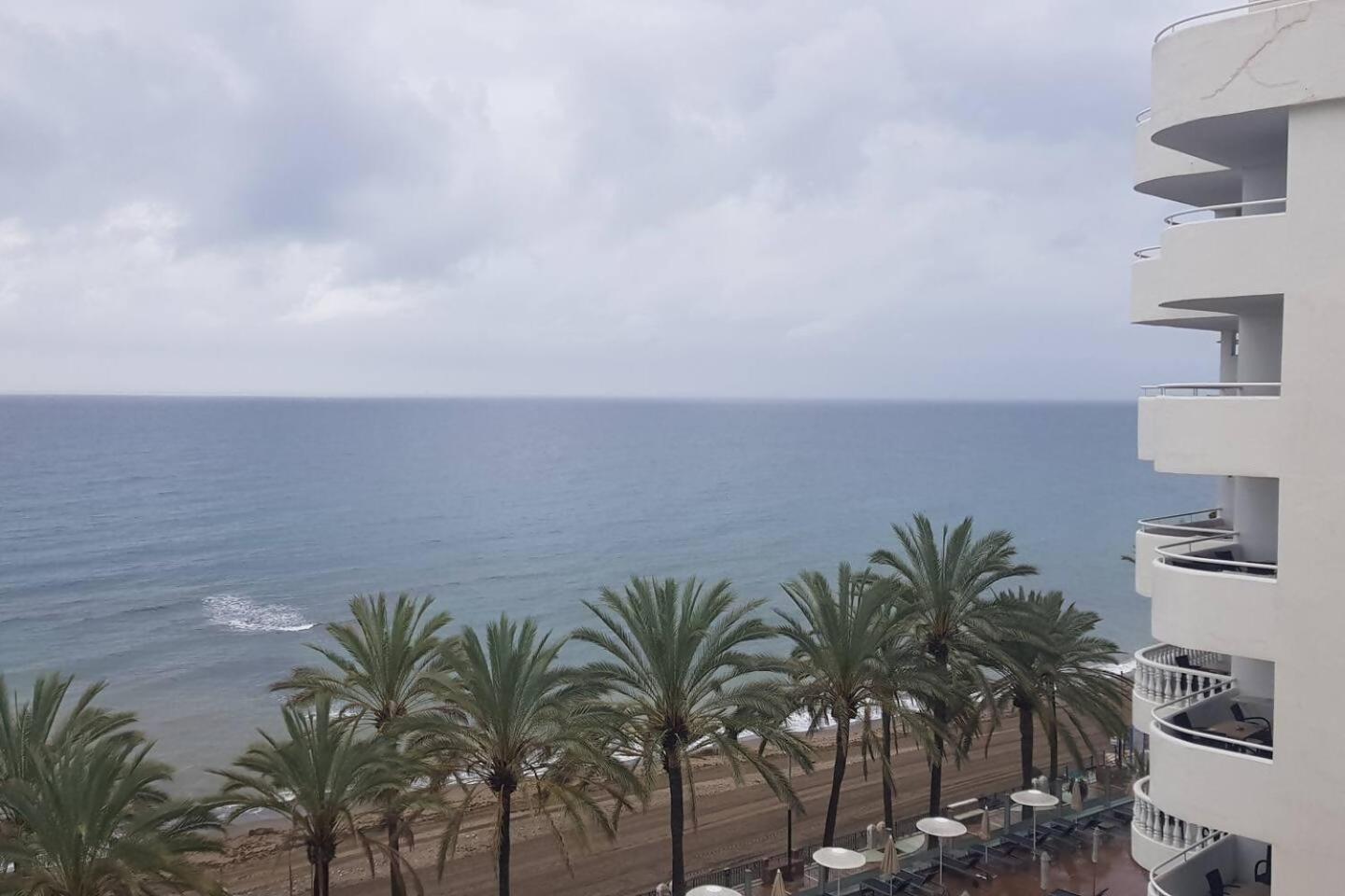 Palm Beach Marbella Apartamento Екстериор снимка