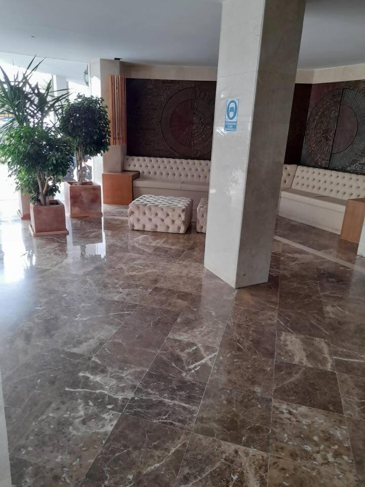 Palm Beach Marbella Apartamento Екстериор снимка