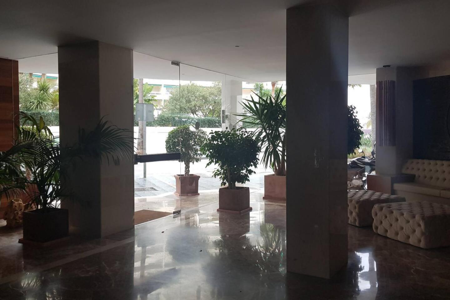 Palm Beach Marbella Apartamento Екстериор снимка