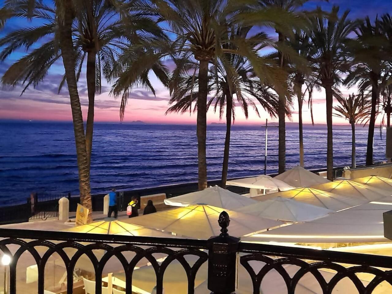 Palm Beach Marbella Apartamento Екстериор снимка